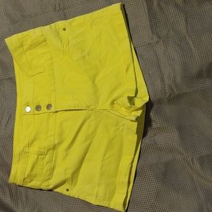 ✨3 for $15✨High Waisted Yellow Shorts